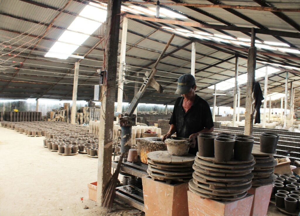 Atelier de potier à Bat Trang