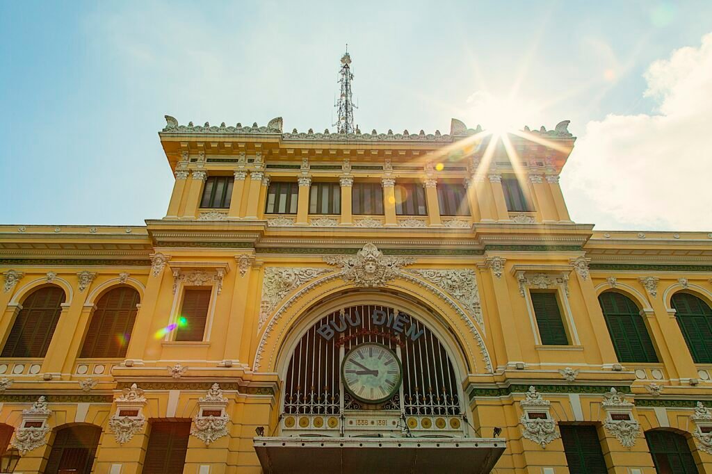 La grande poste de Saigon