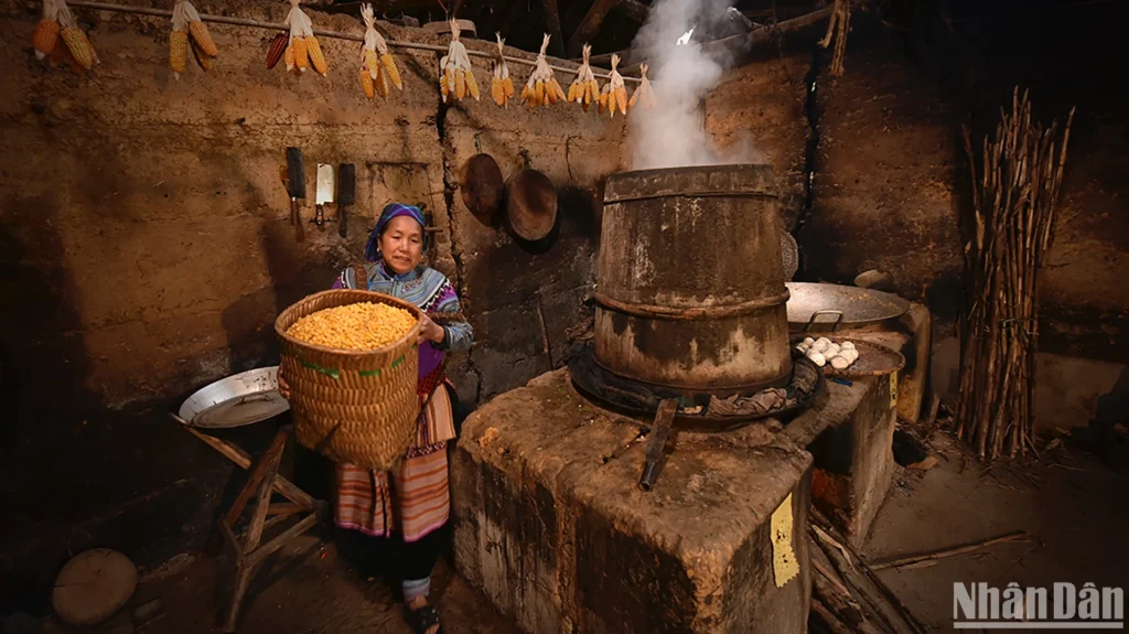 liqueur de maïs Hmong