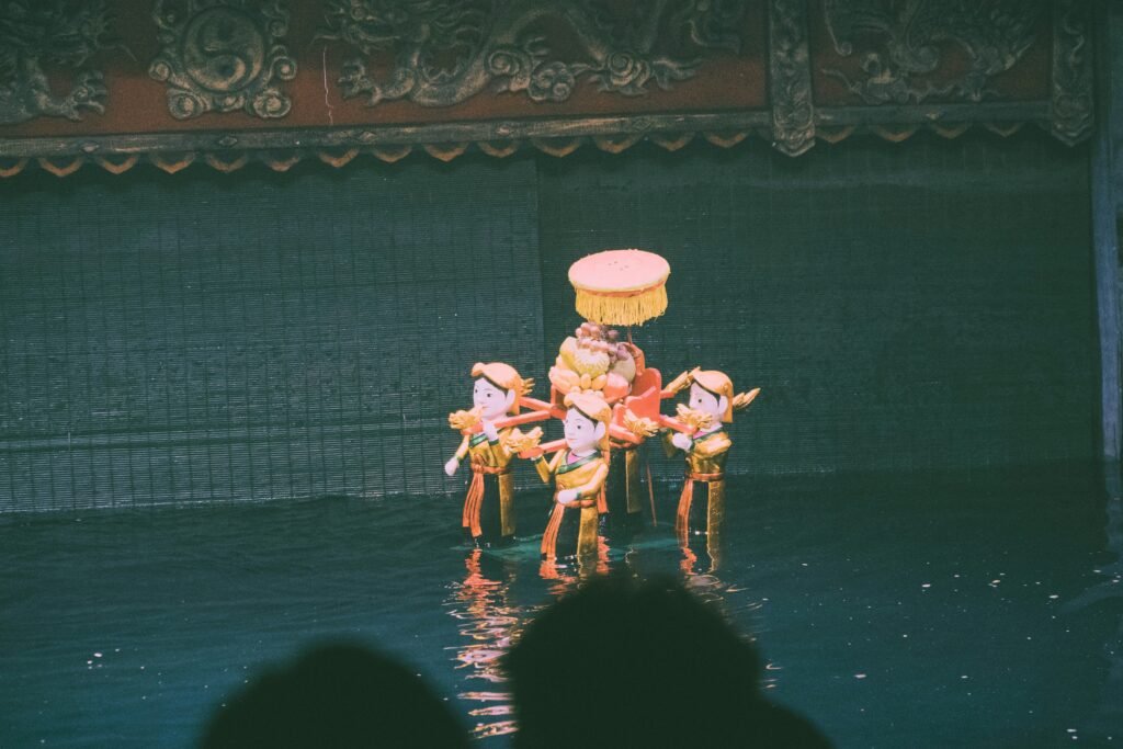 Marionnettes sur l’eau