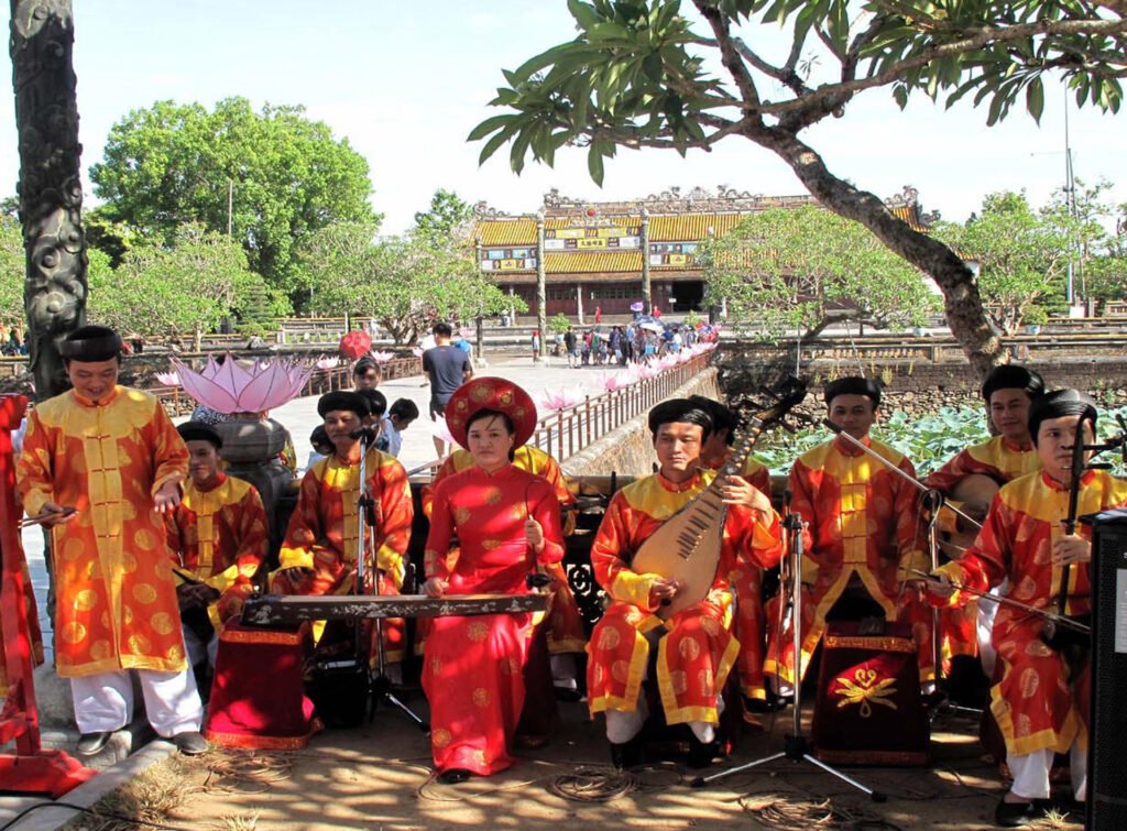 musique de cour de Huế