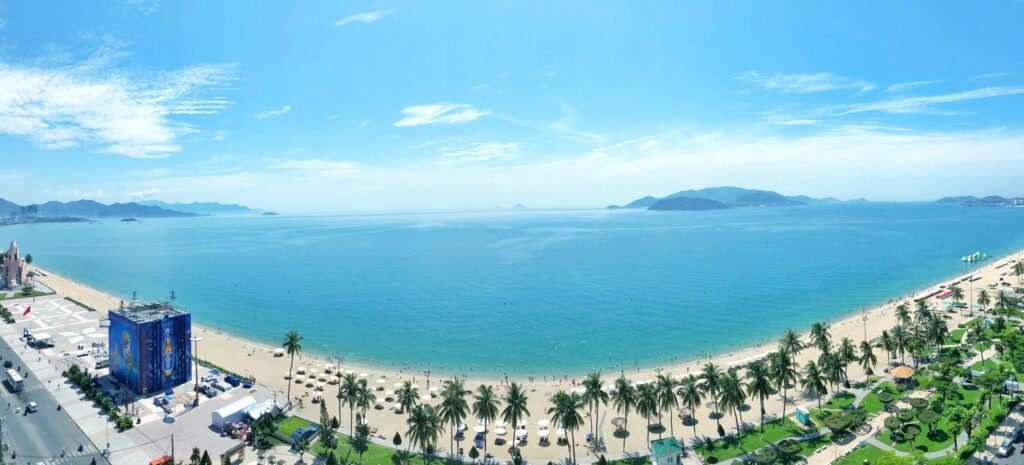 Vue aérienne de la baie de Nha Trang