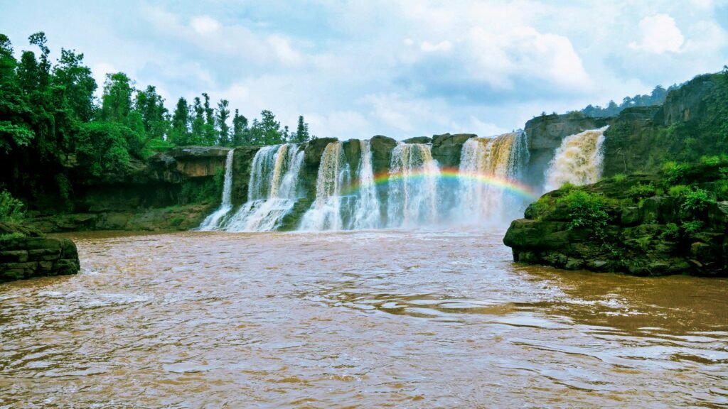 Cascade sur la rivière Serepok