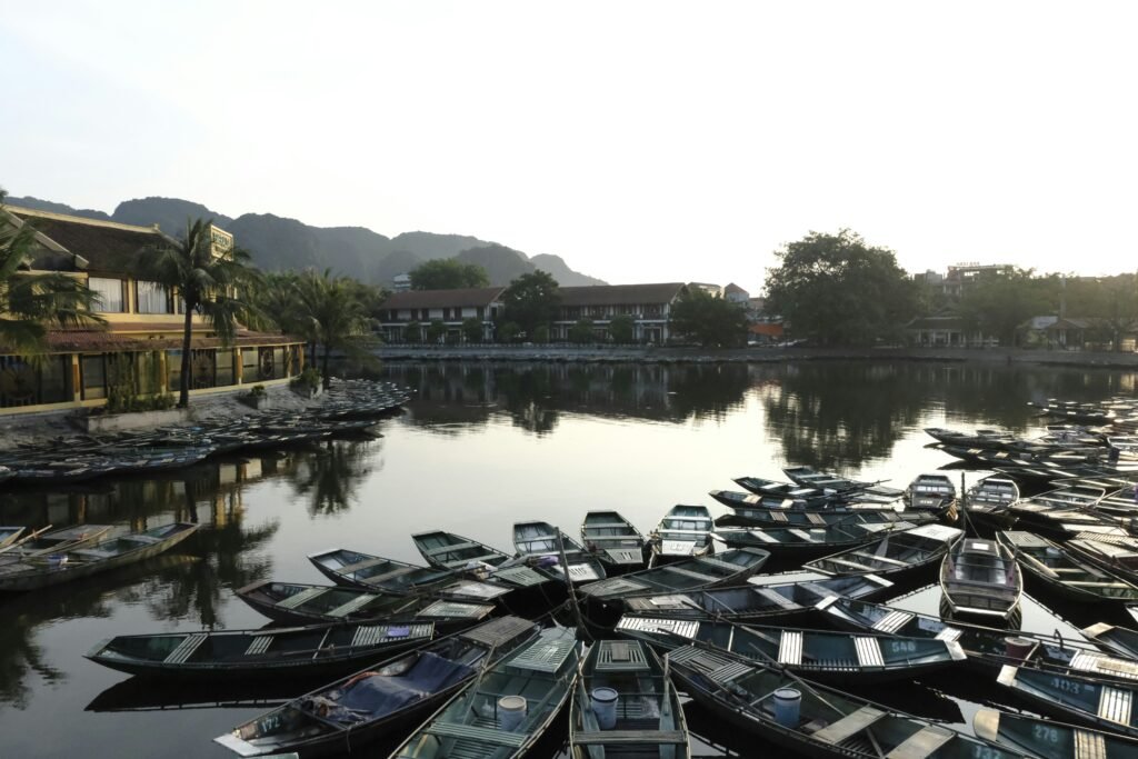 Embarcadère des barques à Ninh Binh