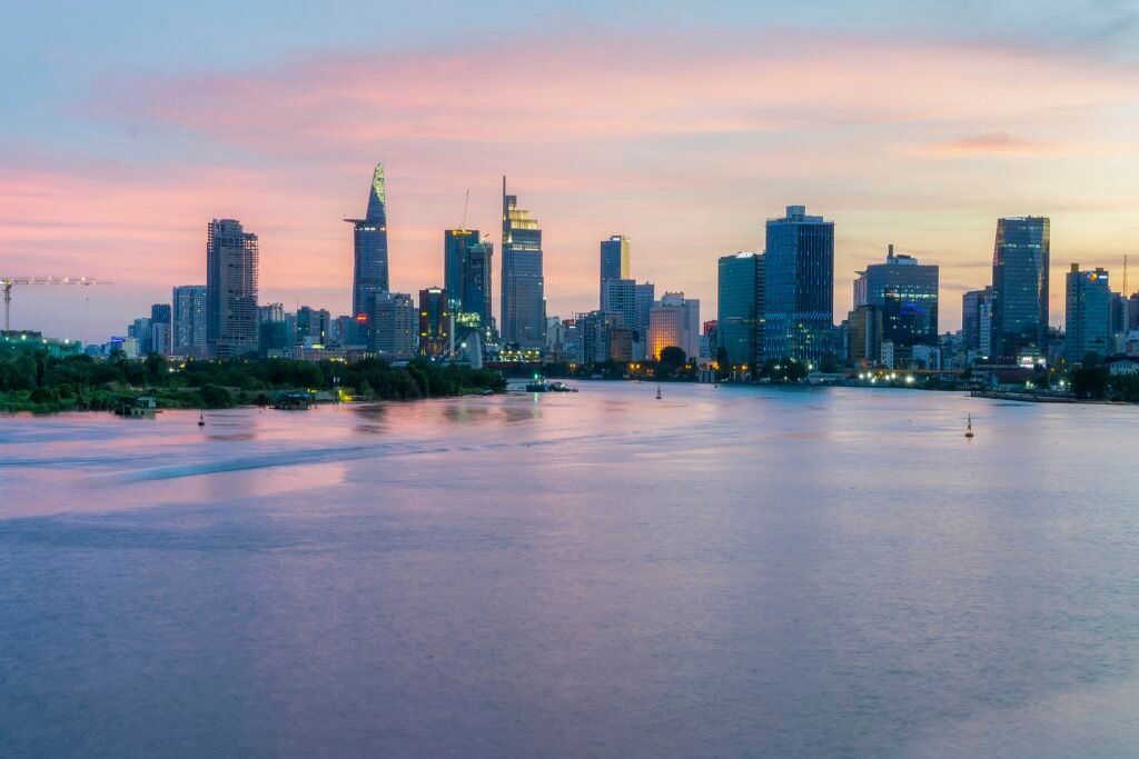 Hô Chi Minh-Ville au bord de l’eau