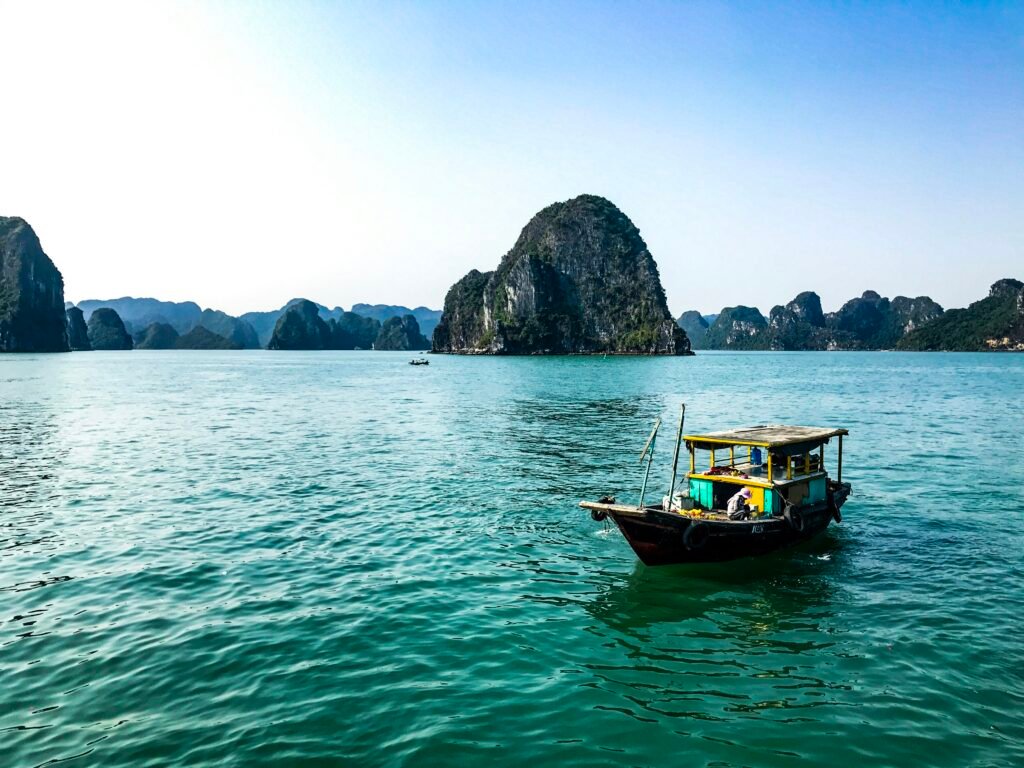 Jonque dans la baie d’Halong